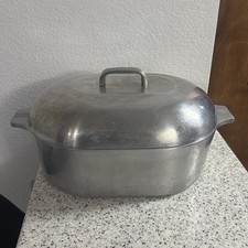 Vtg. Large Magnalite GHC Roaster Aluminum Oven 13QT USA/ NO Trivet picture