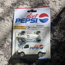 DIET PEPSI VAN & RACE CAR GOLDEN WHEEL DIECAST 1:64 SCALE 1999 DISCONTINUED NIP picture