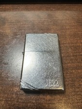 Zippo Classic Pocket Lighter - Brushed Chrome 