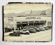 Vintage 1930s Photo Of Shopping Bag Food Store- Montrose, Glendale, California picture