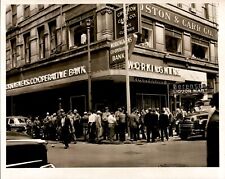 LG970 1954 Original Photo BOSTON BANKS Working Men Cooperative Long Line Street picture