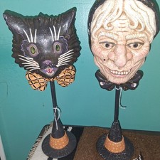 '90s BRN CRACKLE BLACK CAT & GYPSY WOMAN FIGURES W/STANDS 15