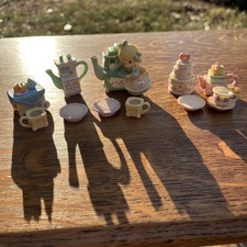 1998 Precious Moments Vintage Cookie/Kitchen Mini Tea-Set & Bday set pieces picture