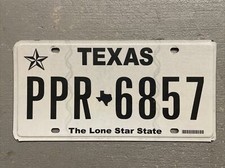 EXPIRED TEXAS LICENSE PLATE THE LONE STAR STATE RANDOM LETTERS- NUMBERS FAIR 🤠picture