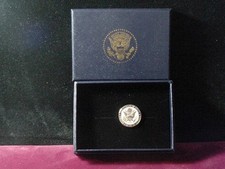 U S Department of State Lapel Pin DOS -Color Seal- in US picture
