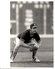 LD277 1985 Original Peter Travers Photo CARNEY LANSFORD OAKLAND A'S THIRD BASE picture