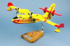 France Canadair CL-415 Fire Water Bomber #44 F-ZBME Desk Model 1/55 AV Airplane picture