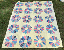 Antique Handmade Quilt Farmhouse Feedsack Dresden Plate Fabric Colorful 75
