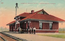 Independence KS Kansas Missouri Pacific Railroad Train Depot Vtg Postcard J61 picture