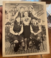 Vintage Cast 6.5 X 5.5 Photograph of the sitcom 