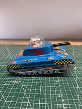 Tin Toy Japanese Strange Explorer Astronaut King Kong Acrobatic Tank DSK picture