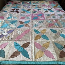 Vintage Satin Applique Quilt Floral Pinwheel Bedspread Turquoise Pink 64x72 picture