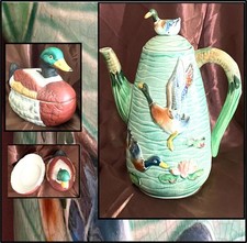 VINTAGE GREEN MALLARD DUCK AND LILLY PAD TEAPOT & TRINKET MALLARD DISH SET picture