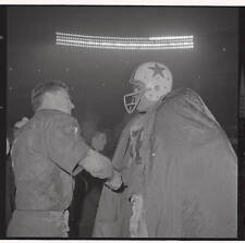Washington Redskins halfback Dick James shakes hands unidentif- 1961 Old Photo picture