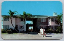 St Petersburg Florida~Sea Horse Cabanas Hotel~Redington Beach c1951 UNP Postcard picture