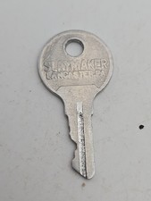 1pc - Vintage Slaymaker Lock Co. Key Coded P144 Vending Machine (5E3) picture