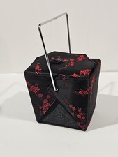 Vintage Yans NY Chinese Take Out Box Handbag With Metal Handle 5½
