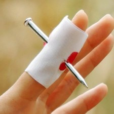 Halloween Fake Nail Through Finger Prank Prop Novelty Joke Party Trick picture