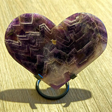 Chevron Amethyst Crystal Heart w/ Stand Decor Piece Approx 5 in Wide picture