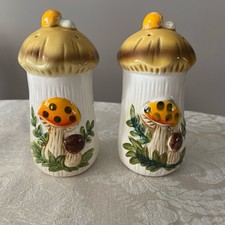 Vintage~1970s~Merry Mushroom~Salt and Pepper/Spice Shakers~Set of 2 picture