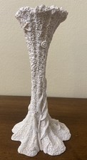 1996 FIGI Graphics VNG White  Coral 8 Inch Tall 4 Inch Wide Candlestick Holder picture