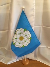 YORKSHIRE NEW FLOOR STANDING FLAG & WOODEN BASE picture