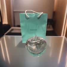 Tiffany & Co Brilliant Crystal Apple Signed Paper Weight Beautiful Vintage Read picture