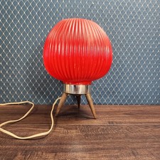 Vintage MCM Atomic Plastic Ribbed Shade Wood Tripod Legs Table Lamp 11