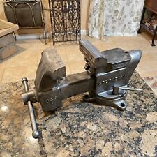 COLUMBIAN D44 SWIVEL ANVIL VISE 4''JAWS,CAST IRON VICE W/PIPE GRIPS CLEVELAND,OH picture