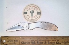 Spyderco 8CR13MoV Silver Combo Blade original edge picture