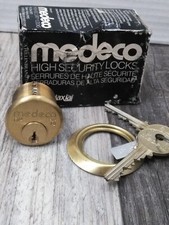 VTG. (1) Medeco 1-1/8
