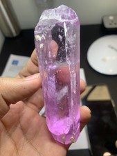 Lovely Natural pink Colour Terminated Kunzite Crystal 216-Gram picture