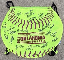 OKLAHOMA SOONERS Softball Team SIGNED Bag 2013 National Champions picture