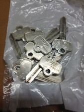 BEST KEY BLANKS (J) KEYWAY PACKAGE OF 20 picture