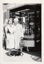 Vintage Photo 1940s Eastern Bakery Chinatown San Francisco Ladies Store Front picture