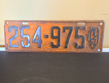 Vintage 1927 Illinois License Plate Antique Metal Garage Decor Black Orange Rare picture