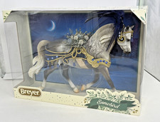 Breyer Snowbird 2022 Holiday Horse Model - New picture
