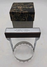Vintage Kwik-Kut round food chopper THE VERNON COMPANY NEWTON IOWA (170) picture