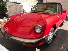 classic collectible 1986 Alfa Romeo rossa corsa red Spider Veloce picture