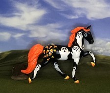 OOAK Breyer cm Custom Stablemate TWH Halloween Horse * Ghost-a-loosa* picture