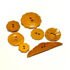 Vtg Bakelite Buttons Lot 7 Butterscotch Orange Art Deco Carved Scalloped Slide picture