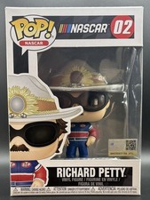 Richard Petty Funko Pop NASCAR #02 Vaulted Vinyl Figure NEW IN BOX picture