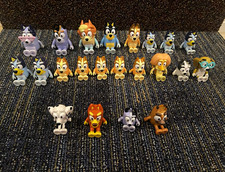 Bluey & Bingo Mini Figurines Lot w/ Accessories, 22-Pack Plastic Multicolor picture