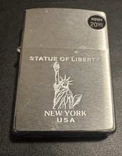 ZIPPO 1997 STATUE OF LIBERTY NEW YORK BRUSHED CHROME LIGHTER SEALED IN BOX picture