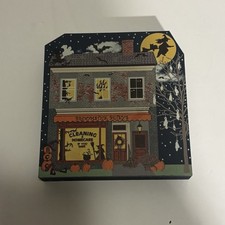 Cat's Meow Village Halloween Broomstick Betsys Cleaning Homecare #17-632 picture