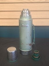 Vintage Stanley Aladdin Green Vacuum Bottle Thermos A-944DH Quart Made In USA picture