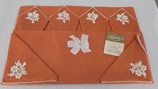 Title: Vintage 1960s Empress Tablecloth Lily Applique 7 PC Set 52 x 70 Napkins picture