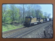Lot Of 16 KODAK PREMIUM Vintage 35mm Color Slides Conrail Amtrak Misc (CR-54) picture