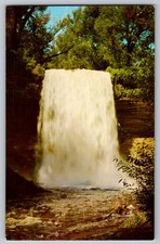 Postcard - Magnificent Minnehaha Falls In Minneapolis, Minnesota picture