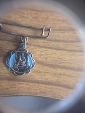 Madonna de Rosario di Pompei Enameled Vintage Religious Pendant pins picture